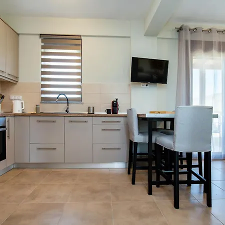 House Rytha Limenária