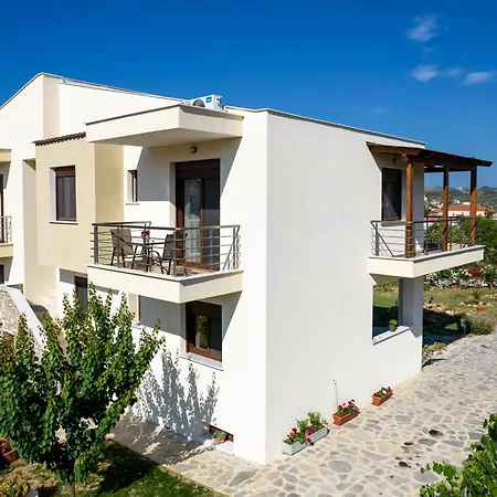 Apartman House Rytha Limenária